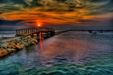 Plymouth Harbor Jetty - sky, dock, harbor, water, sunset, pier, amazing, plimouth, reflection, beautiful, sea