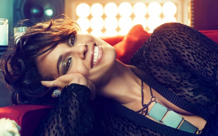 Alicia Keys - fun, people, Alicia Keys, singer, cool, actress, celebrity