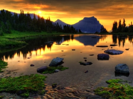 Beautiful Sunset - sky, trees, mountain, sun, sunset, nature, lakes, reflection, forest, golden