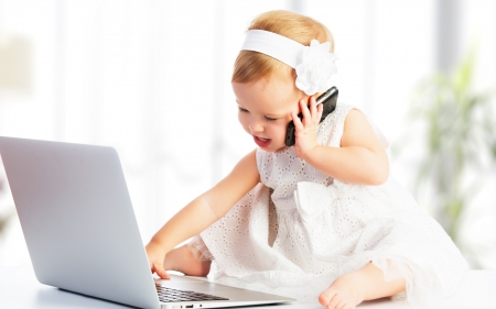 Baby girl at work - white, girl, laptop, baby, mobile, photo