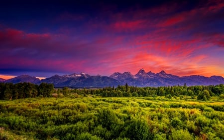 Sunset field - sundown, amazing, beautiful, grass, mountain, colorful, sunset, field, sky