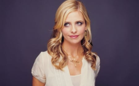 Sarah-Michelle-Gellar - fun, actress, people, cool, celebrity, model, sarah-michelle-gellar