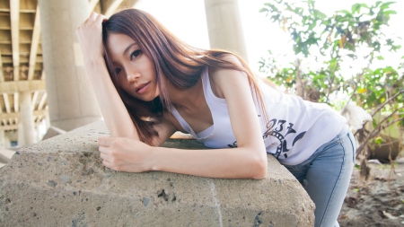 Asian Babe In Jeans