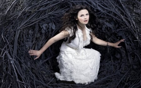 Ginnifer Goodwin as Snow White - woman, actress, girl, ginnifer goodwin, black, fantasy, white, once upon a time, dark, snow white, dress