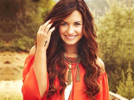 Demi Lovato - lovato, model, demi, beautiful, actress, singer, demi lovato