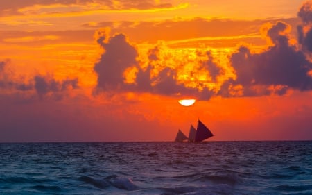 Sailing - clouds, splendor, sea, ocean, sailboats, sailing, sunset, nature, sun, sky