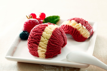 ♥Ice Cream♥ - yummy, ice cream, berries, dessert