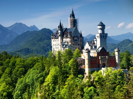 ♥Neuschwanstein Castle♥ - bavaria, germany, Neuschwanstein, ancient, Alps, mountain, castle