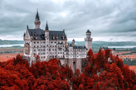 â™¥Neuschwanstein Castleâ™¥ - autumn, mountain, bavaria, castle, neuschwanstein, alps, germany