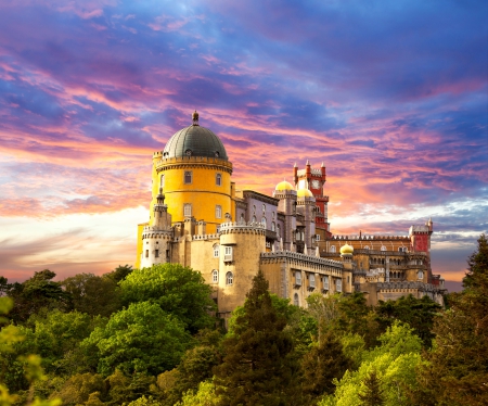 â™¥Pena Palace in Sintraâ™¥ - popular, pena palace, wallpaper, pene, palaces, castles, buildings, portugal, castle, sintra, architecture, palace, landscapes