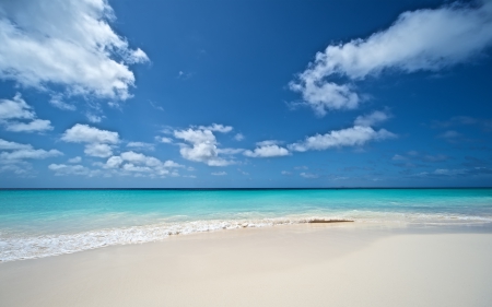 Relax and Listen - ocean, beach, sky, ocean waves, seascape, paradise, summer, tropical, waves, nature, clouds, summer time, splendor, sea, sand, tropical beach