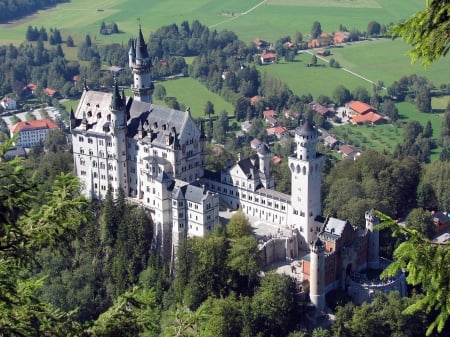 Neuschwanstein Castle - neuschwanstein castle, building, castle, neuschwanstein, castles, buildings, old