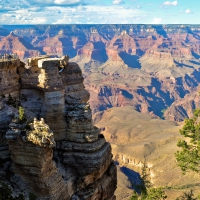 spectacular yavapai point in the grand canyon