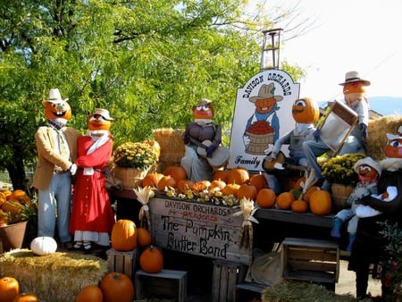 The Pumpkin Butter Band - pumpkin, band, music, halloween, fall, harvest, orange, color, dancing