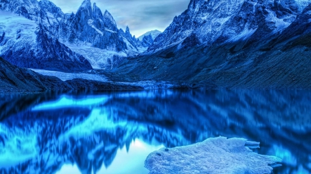 magnificent blue mountain lake hdr - lake, mountains, reflections, ice, blue, hdr