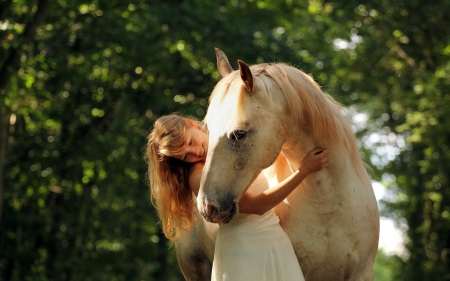 Cowgirl's Pet - style, fun, models, female, fashion, cowgirls, outdoors, western, horses, ranch