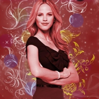 Halston Sage