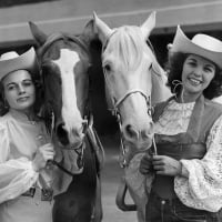 Cowgirl History