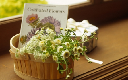 Beautiful flower - table, ribbon, basket, flowers, book