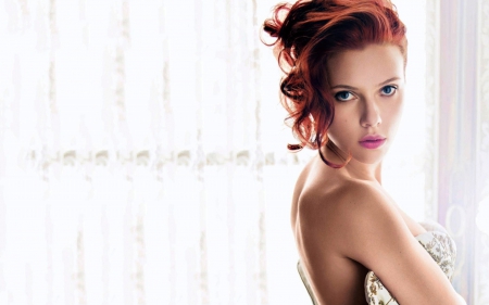 Scarlett Johansson - cool, scarlett johansson, people, model, fun, actress, celebrity