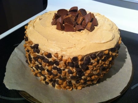 Reeses Cake - fun, yummy, entertainment, cake, cool, foods