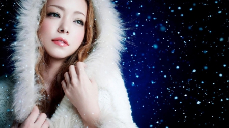 Namie Amuro - winter, blue, singer, girl, beauty, stars, actress, fur, white, woman, model, asian, sky, Namie Amuro, japanese