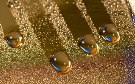 Golden water drops - glitter, macro, water drops, wet, golden