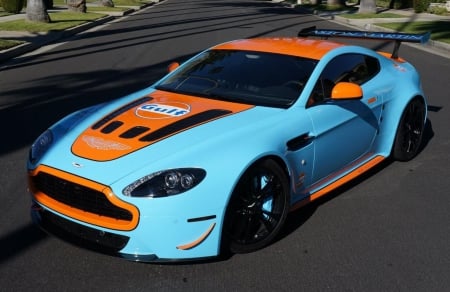 Aston Martin V12 - gulf, racing, aston martin, colours