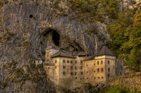 Predjama Castle (Slovenia) - Predjama Castle, Slovenia, castles, old, buildings, castle, building