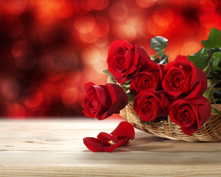 â™¥Red Rosesâ™¥ - roses, red, bouquet, basket, flowers