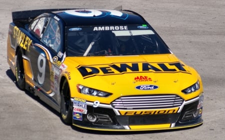 #9 Marcos Ambrose 1 - wide screen, driver, photography, auto, marcos ambrose, racing, 9, ambrose, las vegas motor speedway, nascar, photo