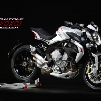 MV Agusta Brutale 800 Dragster