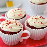 Red  velvet cupcakes