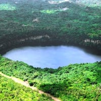 Lalolalo Crater Lake, Wallis Island