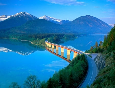 Sylvenstein lake in Bavaria - Germany - nature, lake, bridge, sylvenstein lake in bavaria