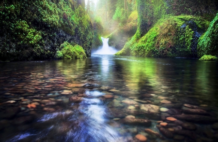 Sucker Punch - Eagle Creek, Oregon - moss, cliffs, beautiful, waterfall, foggy morning, crystal water, green walls, river, trees