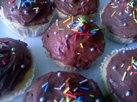 yammy muffins - muffins, chocolate, colors, sweet