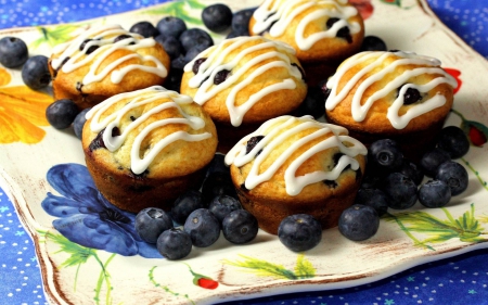 muffins - fun, entertainment, yummy, cool, foods, muffins