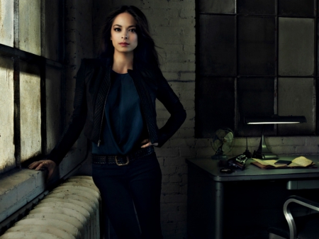 Kristin Kreuk as Catherine - woman, beauty and the beast, actress, catherine, girl, kristin kreuk, tv series