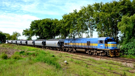 Train - railway, train, track, wheel