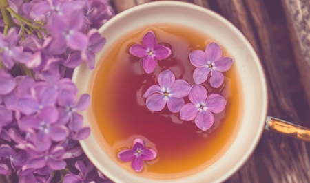 * Lilac tea * - tea, lilac, flower, cup, spring