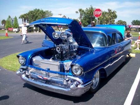 Blown 57*Chevy - Bowtie, GM, Blue, Classic