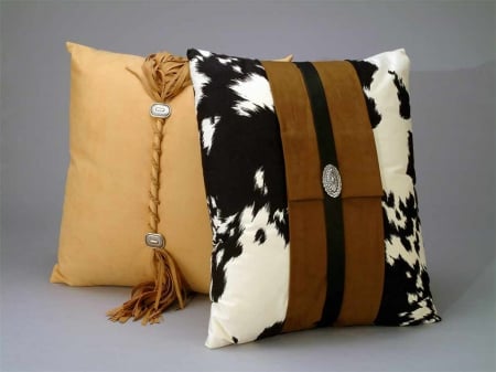 Ranch Style cushions - style, cowgirl, pillows, decore, cow hide, western, cushions, home style, cowboy, warm, brown-black, ranch