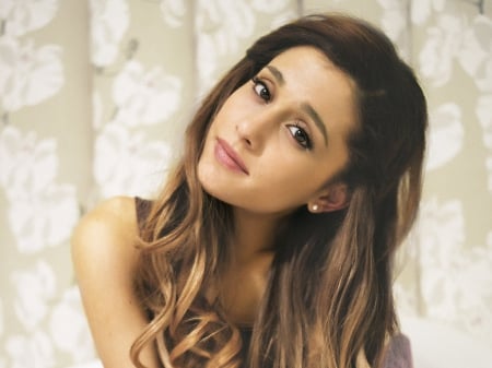 Ariana Grande - model, ariana grande, ariana, beautiful, actress, singer, grande