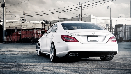 Mercedes Benz CLS 63 AMG - Mercedes & Cars Background Wallpapers on ...