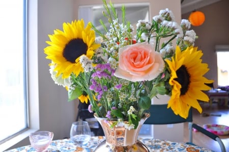 Welcome May - vae, sunflowers, roses, arrangement, flowers