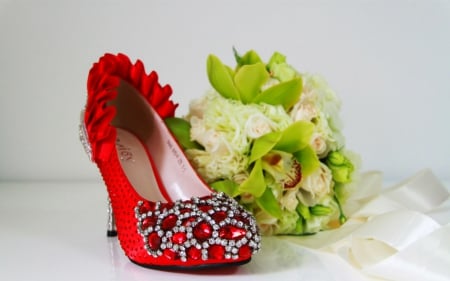 Red shoe and bouquet - flowers, bouquet, red, shoe