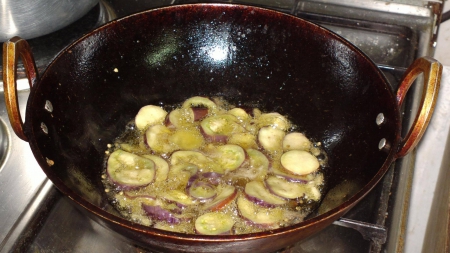 Frying brinjals - brinjal, fried, vegetable, frying