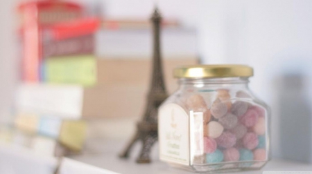 French candy jar - sweets, wallpaper, french, softness, desserts, candy, abstract, hd, paris, eat, photography, food