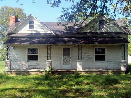 Mom's House - architecture, farm, house, rural